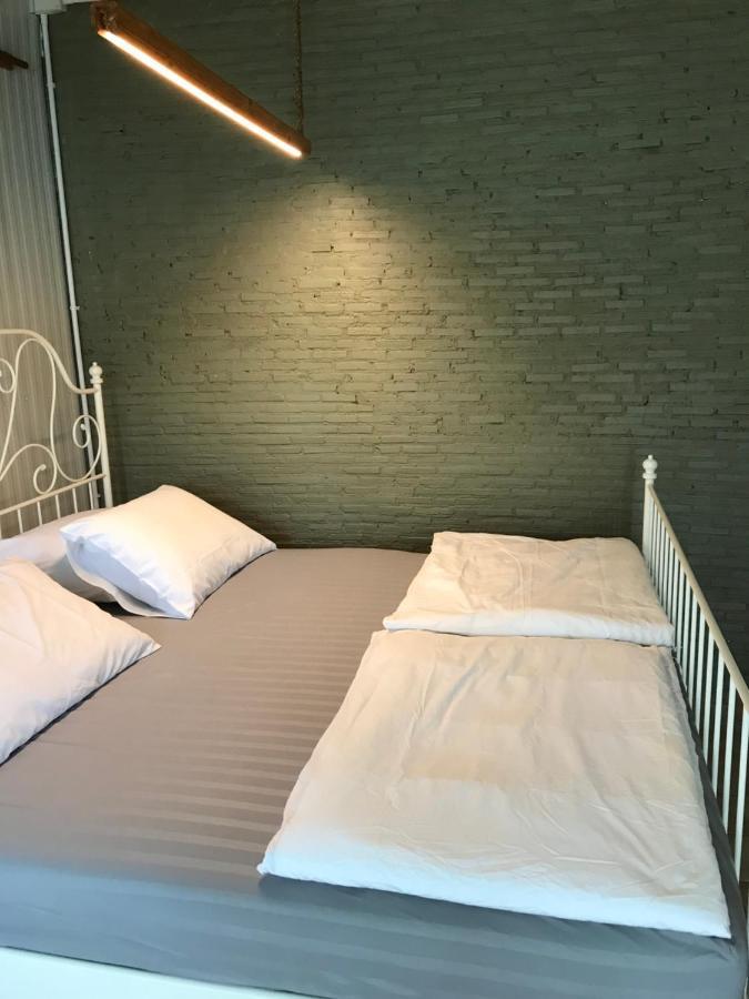 Nesuto Hostel Ramkamhaeng 52 Bangkok Exteriör bild